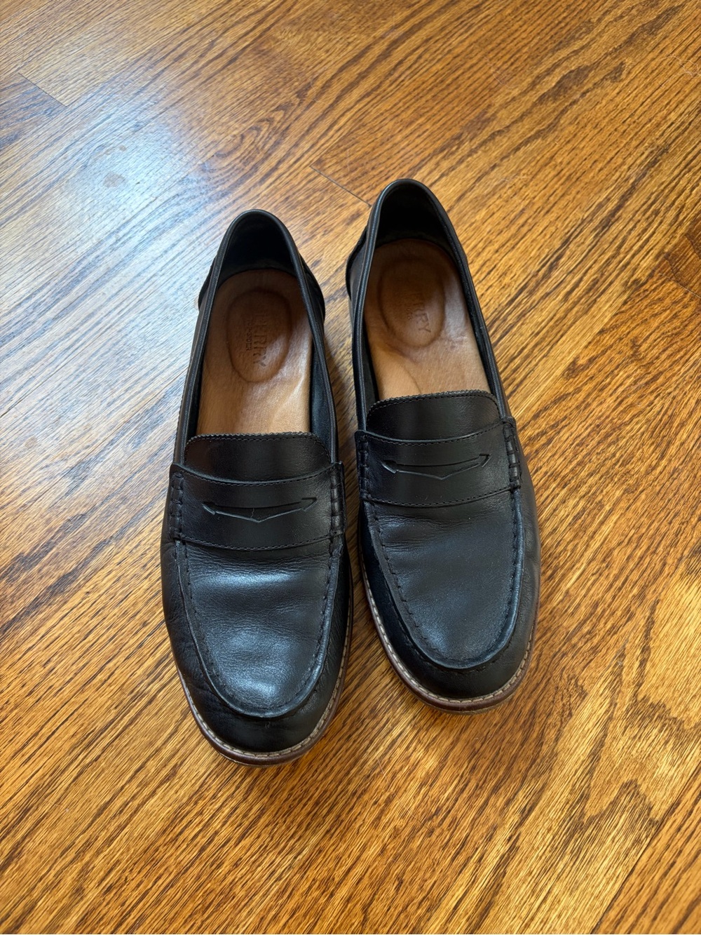 Sperry Black Leather Women's Penny Loafers